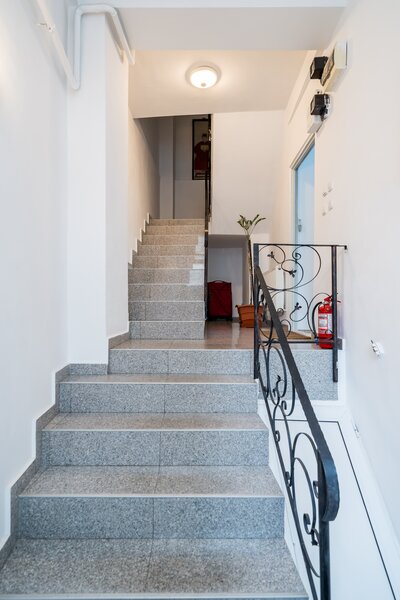 Cismigiu, Popa Tatu,